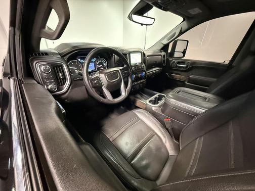 2021 GMC Sierra 2500 Denali