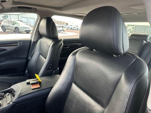 2014 Lexus LS 600h L Base