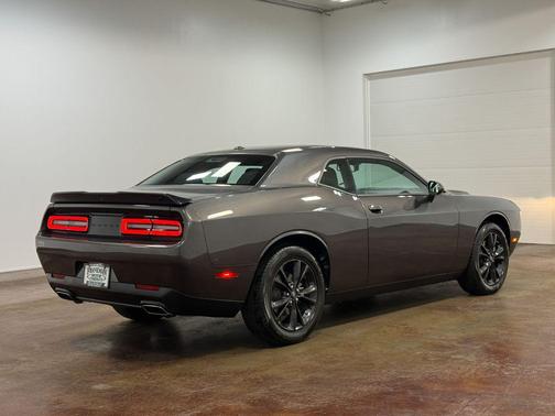 Granite Pearlcoat 2023 Dodge Challenger SXT