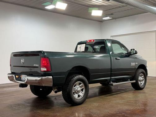 Bright White Clearcoat 2018 RAM 3500 SLT Regular Cab 4x4 8' Box