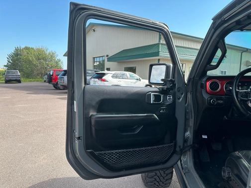 Sting-Gray Clearcoat 2019 Jeep Wrangler Unlimited Rubicon