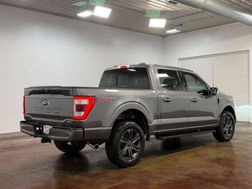 Carbonized Gray Metallic 2023 Ford F-150 Lariat