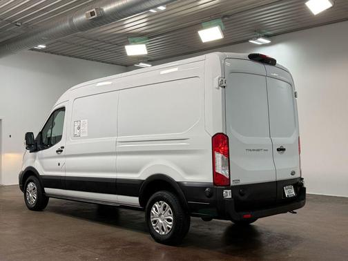 2020 Ford Transit-250 Base