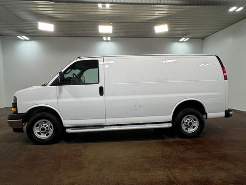 2024 GMC Savana 2500 Work Van
