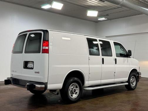 2024 GMC Savana 2500 Work Van