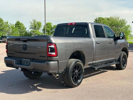 Granite Crystal Metallic Clearcoat 2024 RAM 3500 Laramie Crew Cab 4x4 6'4' Box