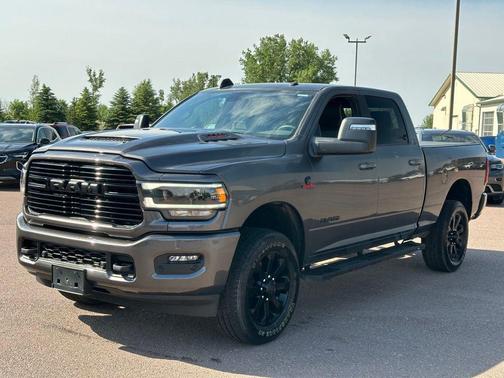 Granite Crystal Metallic Clearcoat 2024 RAM 3500 Laramie Crew Cab 4x4 6'4' Box
