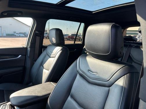 2023 Cadillac XT6 Premium Luxury AWD