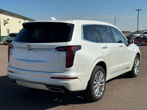 2023 Cadillac XT6 Premium Luxury AWD
