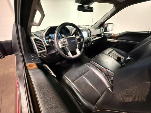 Ruby Red Metallic Tinted Clearcoat 2019 Ford F-150 Lariat