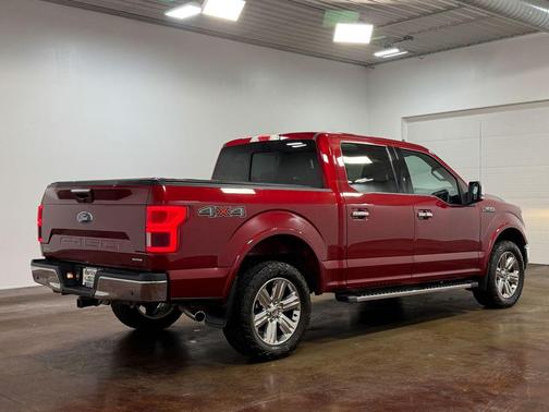 Ruby Red Metallic Tinted Clearcoat 2019 Ford F-150 Lariat