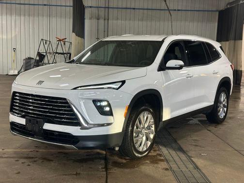 2025 Buick Enclave Preferred FWD