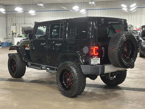 Black Clearcoat 2015 Jeep Wrangler Unlimited Sahara