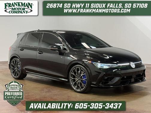 Mythos Black Metallic 2026 Volkswagen Golf R 2.0T DSG