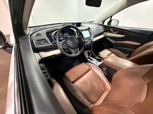 Crystal White Pearl 2019 Subaru Ascent Touring 7-Passenger