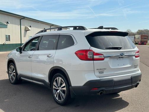 Crystal White Pearl 2019 Subaru Ascent Touring 7-Passenger