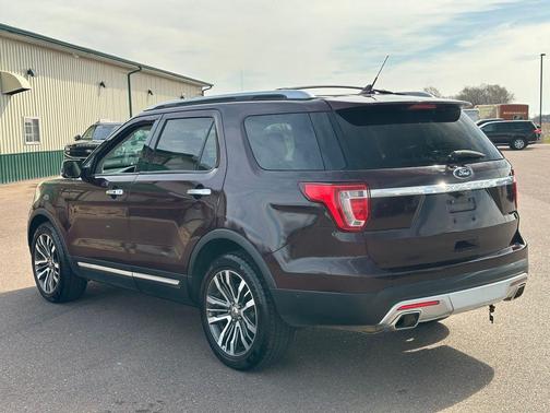 Burgundy Velvet Metallic Tinted Clearcoat 2018 Ford Explorer Platinum