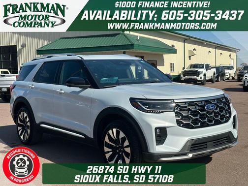 2025 Ford Explorer Platinum