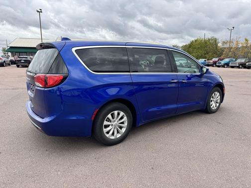 2019 Chrysler Pacifica Touring Plus