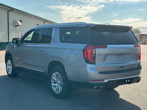 Sterling Metallic 2025 GMC Yukon XL Denali