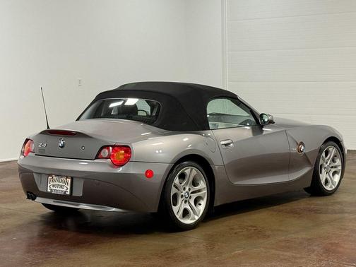 2003 BMW Z4 3.0i Roadster