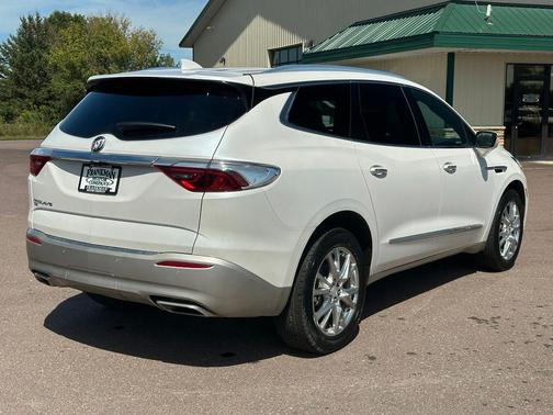 Df 2022 Buick Enclave AWD Premium