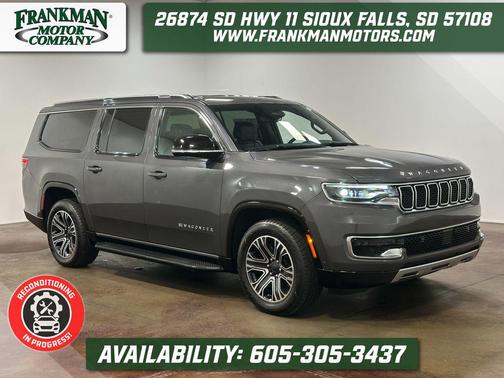 Baltic Gray Metallic Clearcoat 2024 Jeep Wagoneer L Series II 4x4