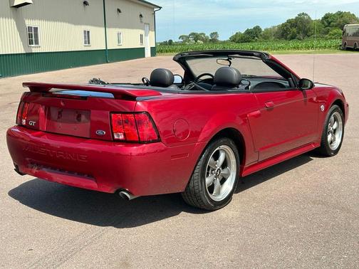 Redfire Clearcoat Metallic 2004 Ford Mustang GT Premium