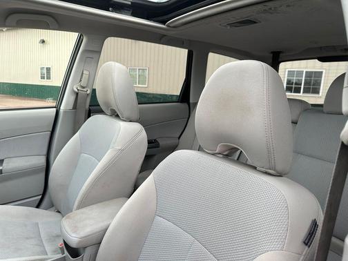 Dark Gray Metallic 2013 Subaru Forester 2.5X Premium