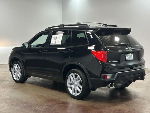 Crystal Black Pearl 2024 Honda Passport AWD EX-L