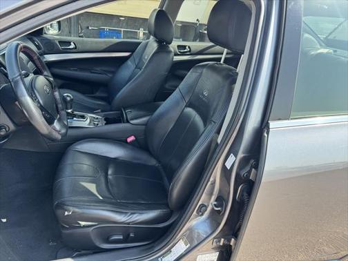 2013 INFINITI G37x Base