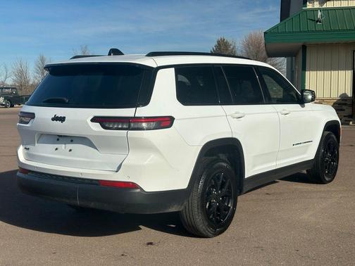 2024 Jeep Grand Cherokee L Altitude