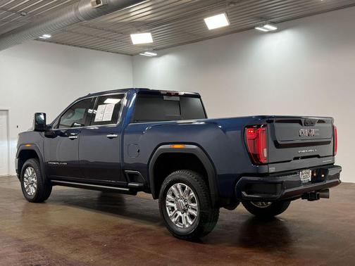 2023 GMC Sierra 2500 Denali