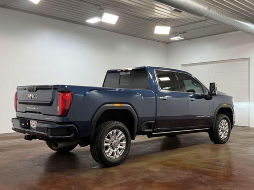 2023 GMC Sierra 2500 Denali