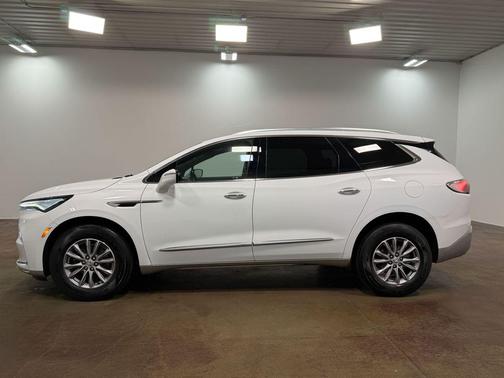 Summit White 2023 Buick Enclave Essence AWD