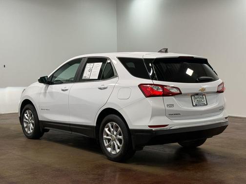 Summit White 2021 Chevrolet Equinox 1LT