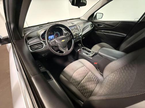 Summit White 2021 Chevrolet Equinox 1LT