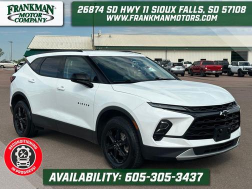 Summit White 2023 Chevrolet Blazer 2LT