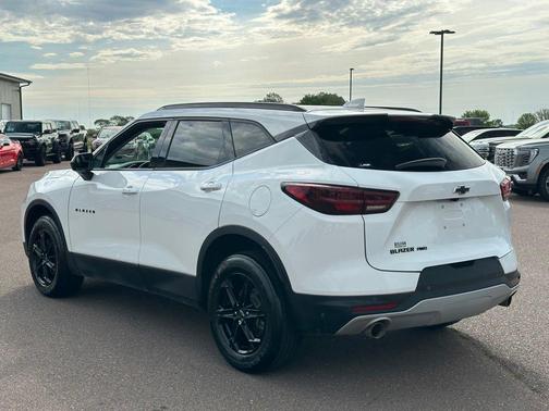Summit White 2023 Chevrolet Blazer 2LT