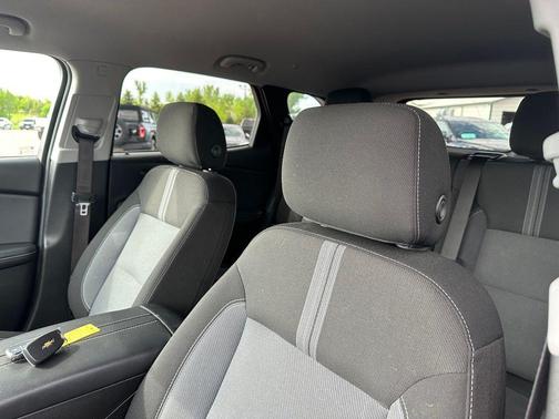 Summit White 2023 Chevrolet Blazer 2LT