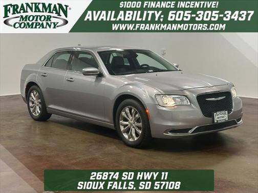 2016 Chrysler 300 Limited