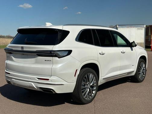 White Frost Tricoat 2025 Buick Enclave Avenir AWD