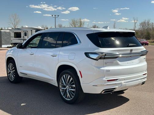 White Frost Tricoat 2025 Buick Enclave Avenir AWD