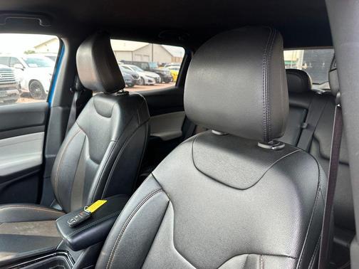 Hydro Blue Pearlcoat 2024 Jeep Compass Limited