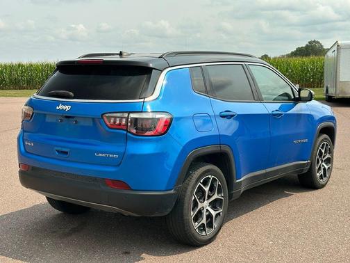 Hydro Blue Pearlcoat 2024 Jeep Compass Limited