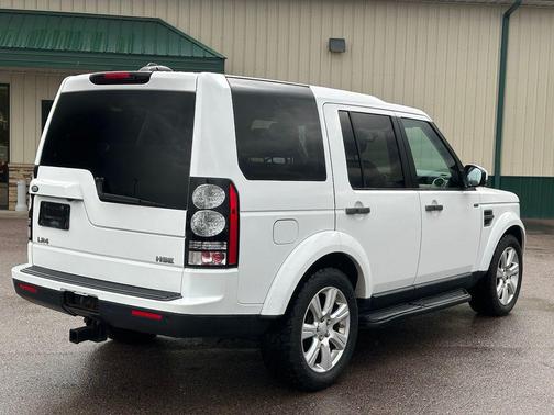 Fuji White 2016 Land Rover LR4 Base