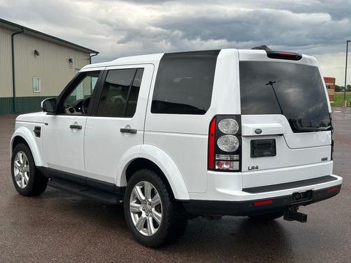Fuji White 2016 Land Rover LR4 Base