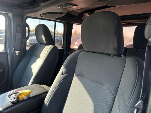 Sting-Gray Clearcoat 2019 Jeep Wrangler Unlimited Sport