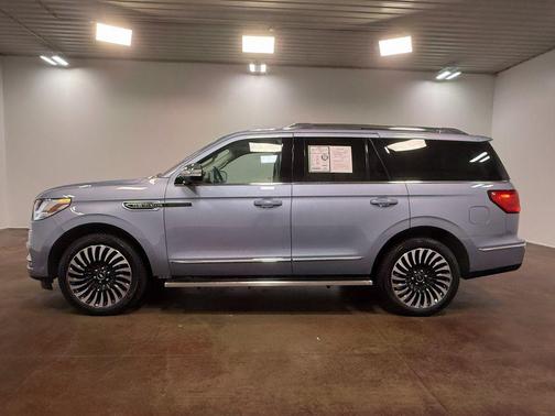 2020 Lincoln Navigator Black Label