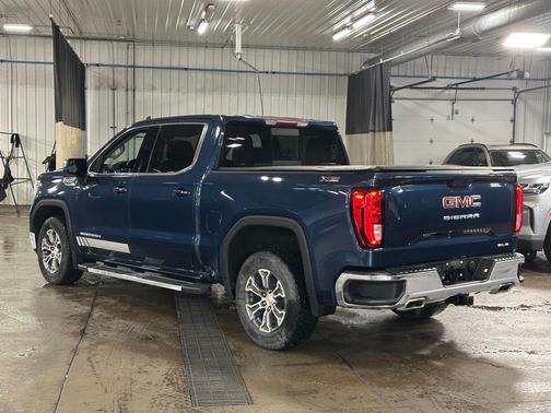 Pacific Blue Metallic 2020 GMC Sierra 1500 SLE